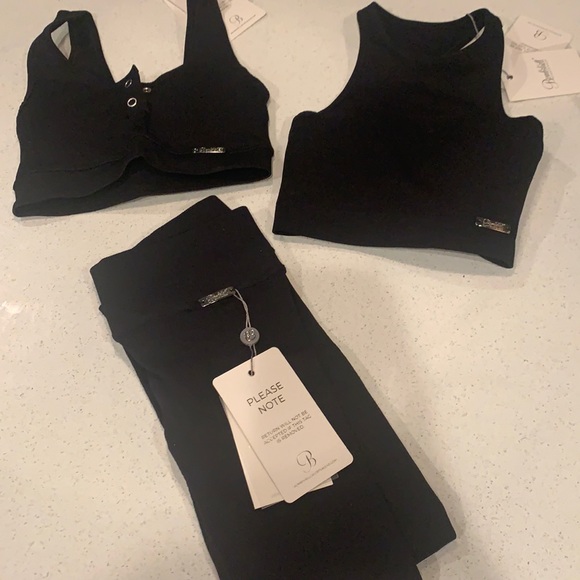 Bombshell seamless set of 3! - Picture 2 of 5